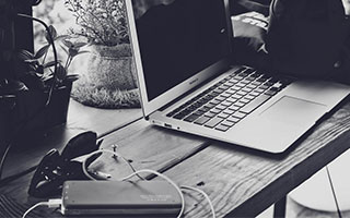 3000万捡漏！曼联抢德甲抢断王，利物浦截胡悬念拉满